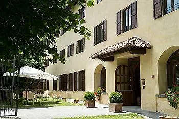 ホテル Albergo La Foresta レッジェッロ