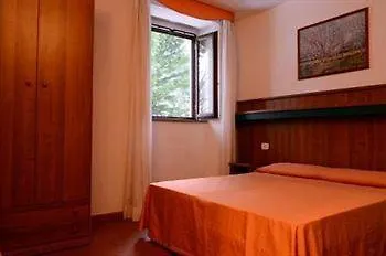 *** ホテル Albergo La Foresta レッジェッロ イタリア
