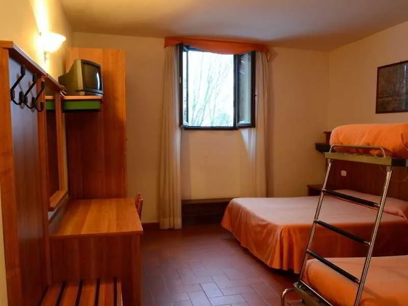 Albergo La Foresta レッジェッロ 3*,  イタリア